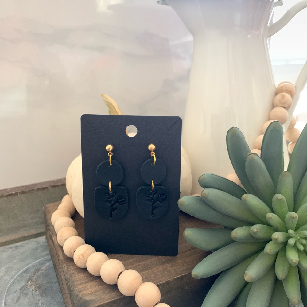 PolyClay- Fall Black Collection - Picture 5 of 5